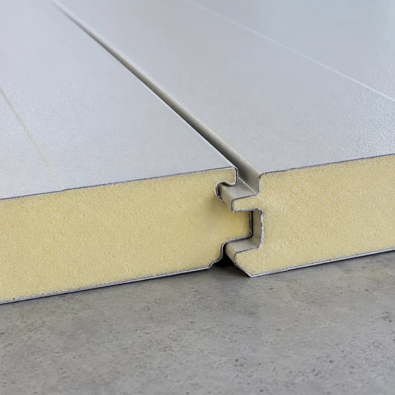 Tongue-and-groove edge joint on a 40 mm PUF wall panel