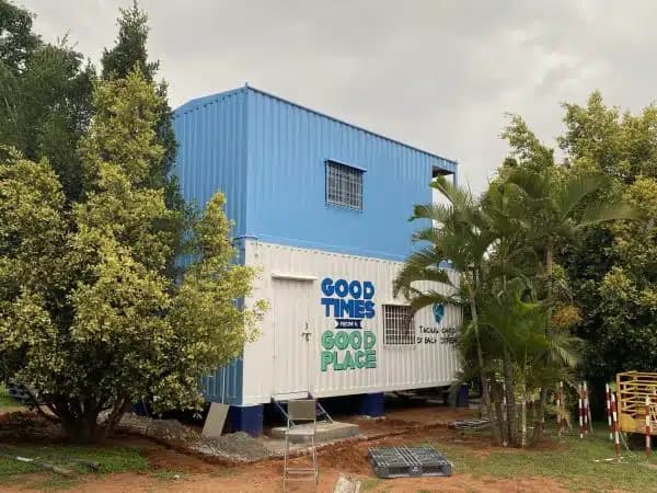 Shipping Container Office 6