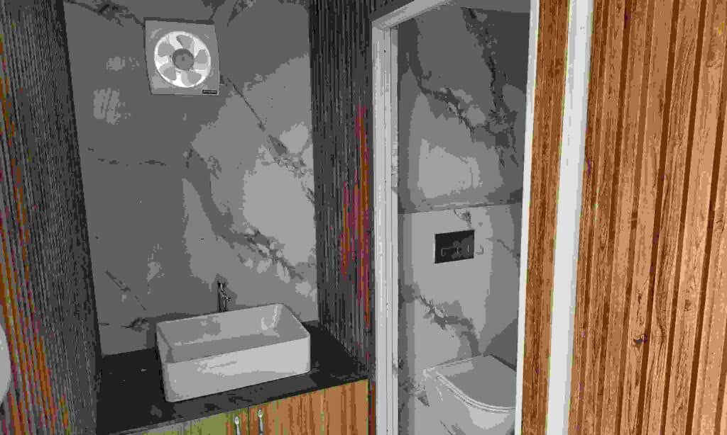 Toilet Porta Cabin