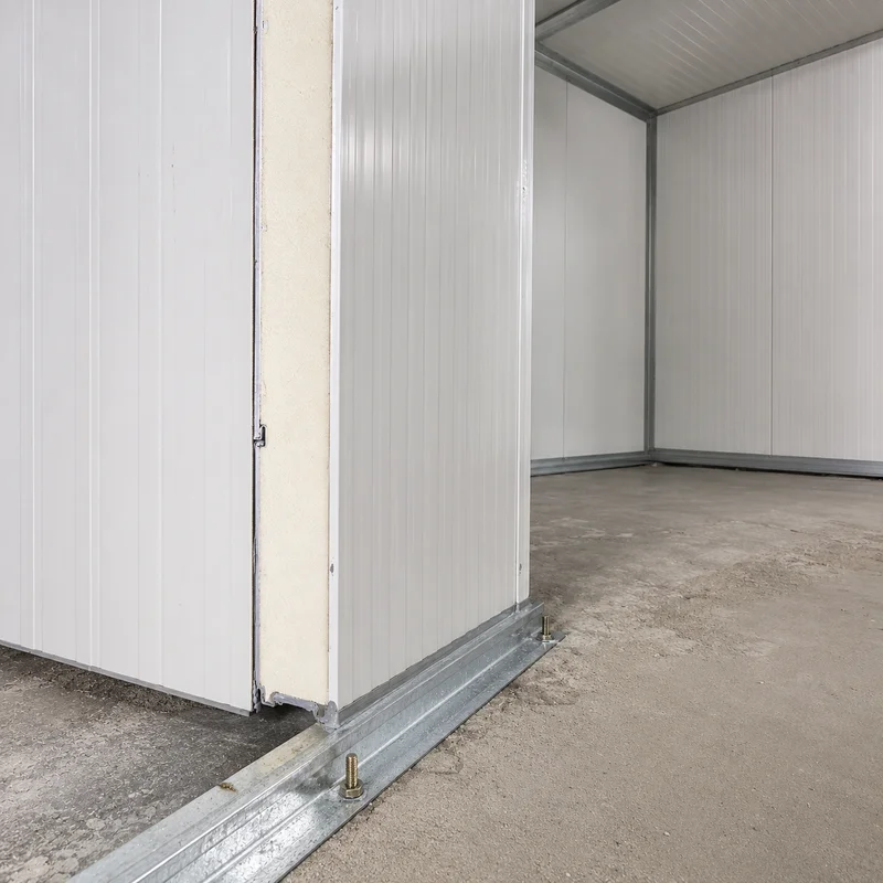 Cold storage PUF panel, floor channel fixing 100 mm cold room PUF panel floor channel fixing detail
